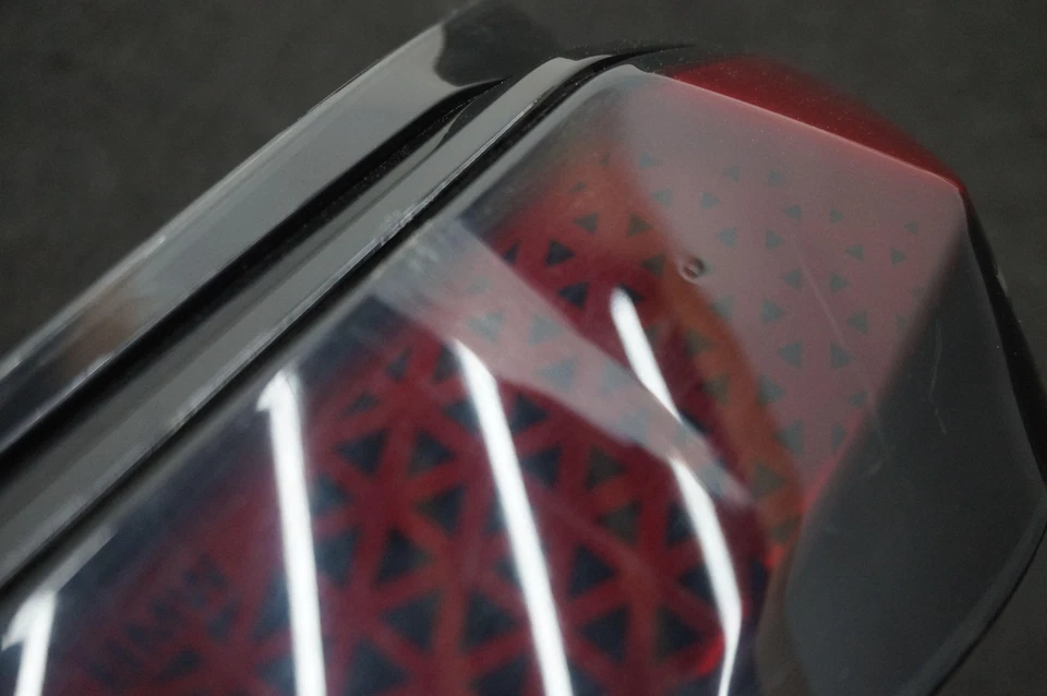 Lámpara de luz trasera exterior izquierda OEM 63215A3CD41 BMW 760I xDrive G70 23-24 *Nota Foto 4 de 4