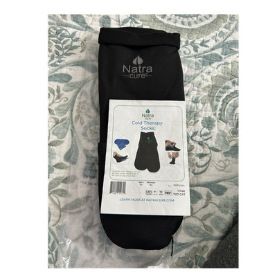 Natracure Cold Therapy Socks Pain Relief Reusable Black 1 Pair MPN 707 CAT
