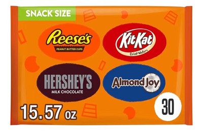 Hershey Assorted Chocolate Snack Size, Candy Bag, 15.57 oz 30 Pieces