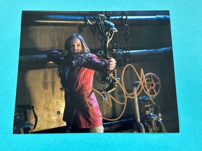 Katie Cassidy   -  The Flash   - signed, original Autogramm !!!