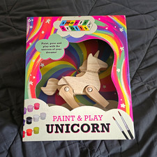 Smarts  Crafts Play Unicorn Kit Poseable Unicorn 12 Paints 2 Brushes