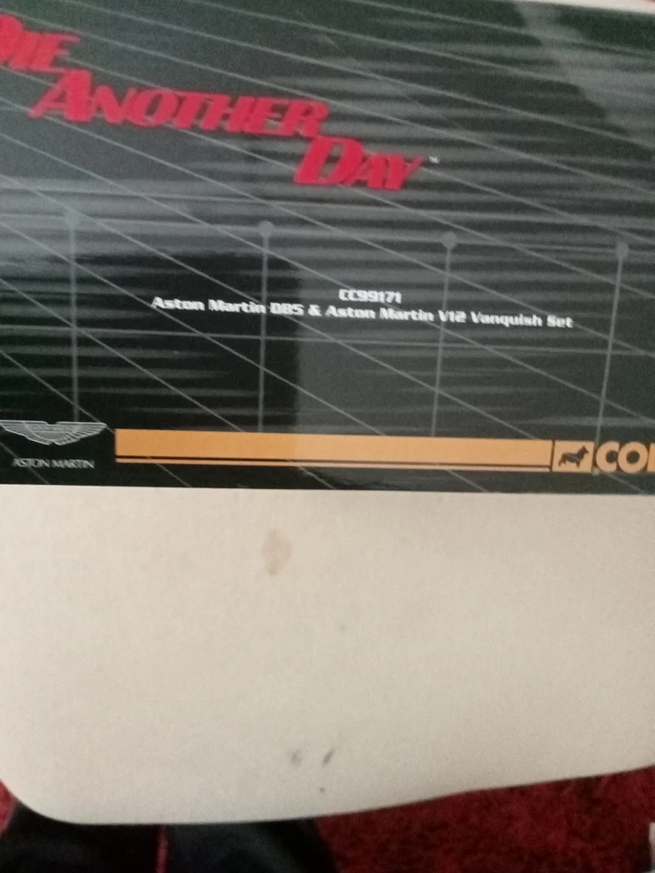 Corgi and Bond 40th Anniversary Die Another Day And Gold finger Set - Image 3 of 4