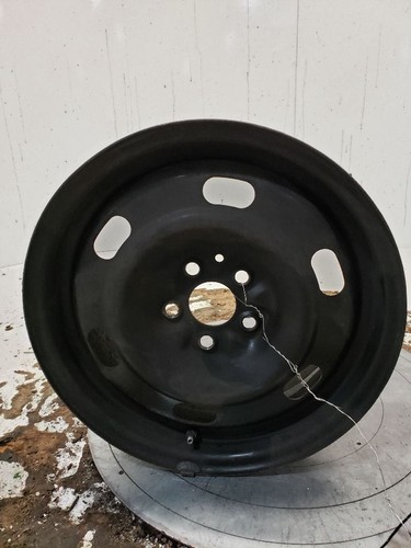 Wheel 4 Lug Coupe 14x5-1/ 2 Steel Fits 2001-2005 CIVIC Factory OEM - Picture 1 of 23