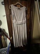 Perceptions Women's Sleeveless Pink and Black Diamond Print Dress Size XL