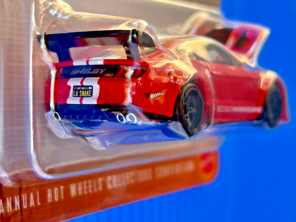 Ford Mustang Shelby GT500 39ª Convención Anual de Coleccionistas '22 Hot Wheels Foto 4 de 4