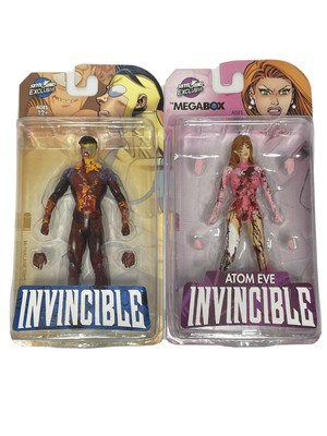 Set Of 2 Bloody Invincible And Atom Eve 5â Action Figure Skybound McFarlane Toys 787926146929 | eBay