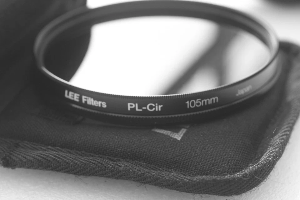 LEE FILTERS Circ Polarizer for Sigma 150-600mm Sport lens - cased - Image 2 of 4