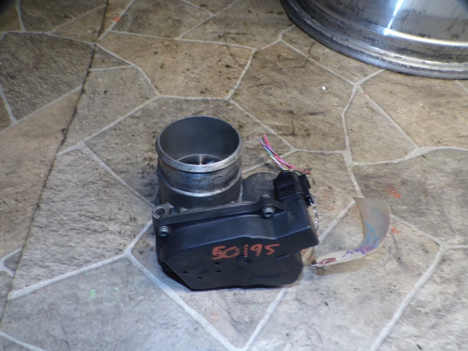 06-10 2006-2010 VOLKSWAGEN PASSAT 09-18 TIGUAN THROTTLE BODY VALVE ASSEMBLY OEM - Image 3 of 4