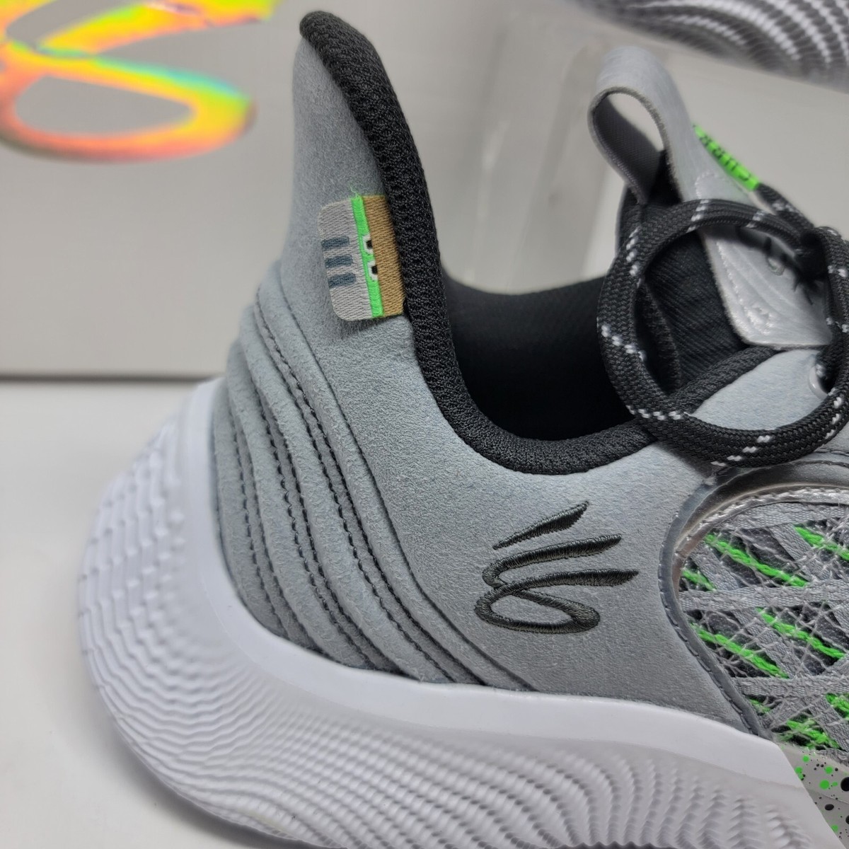 Under Armour Curry 9 Street Pack Talking Trash Womens 9.5  display picture 1