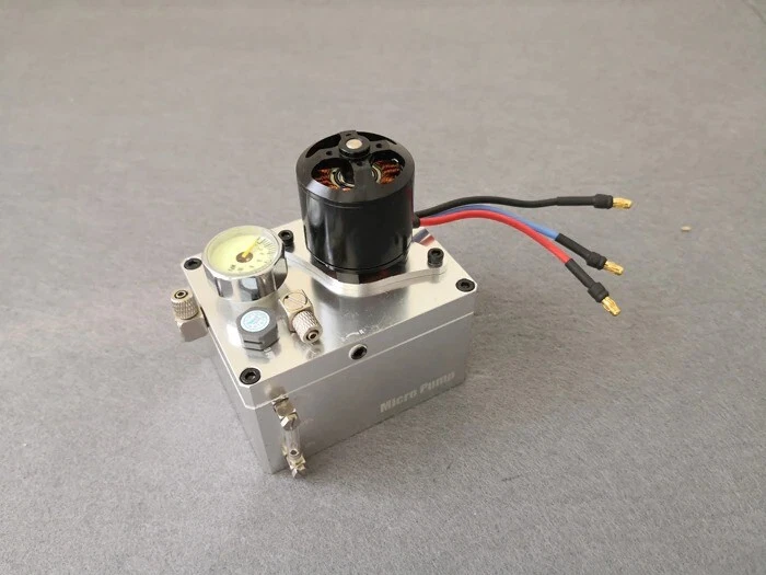 Rc 2024 hydraulic pump