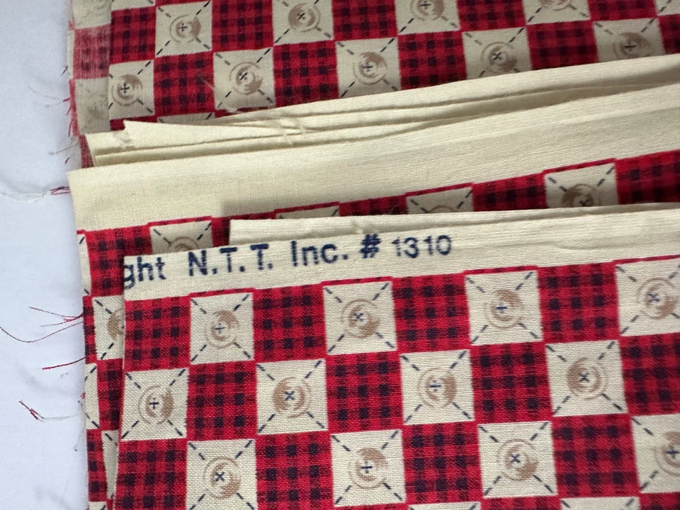 Fabric Traditions #1310 1994 red checked cotton fabric 44 x 2 yards - Image 3 of 3