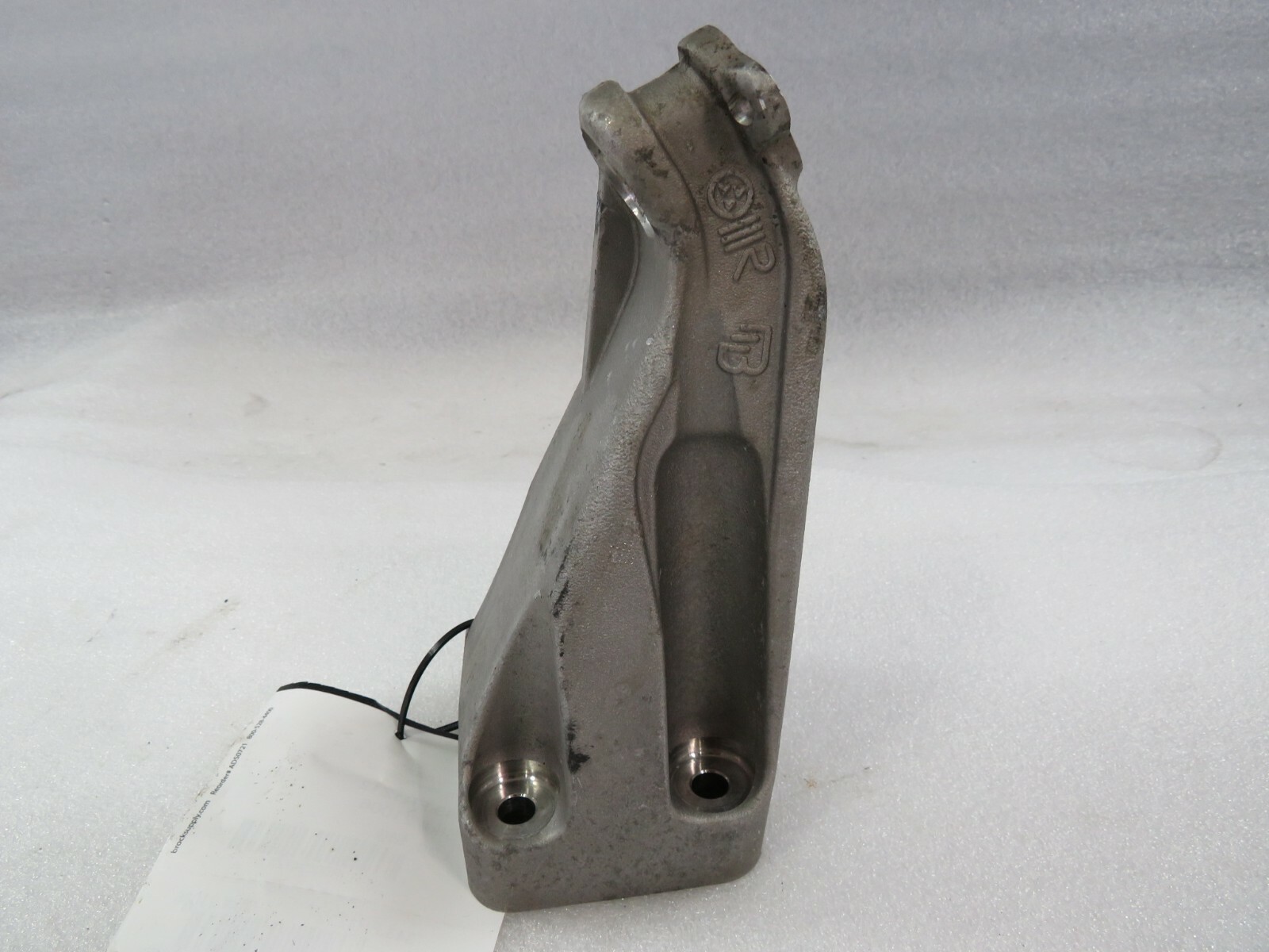 Ferrari FF, LH, Left, Engine Mount Arm, Used, P/N 262744