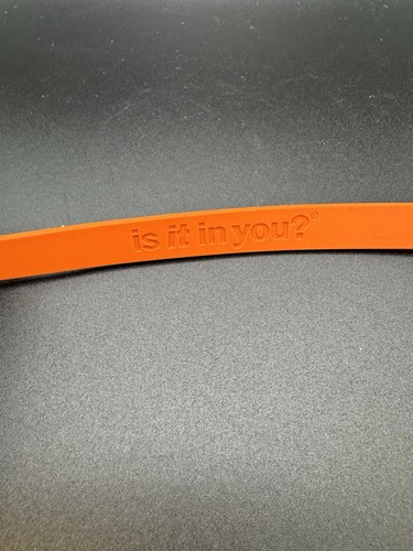 Vintage Gatorade “Is It In You?” Orange Rubber Bracelet - Picture 3 of 7