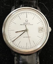 Vintage Automatic Universal Geneve Polerouter Men’s Watch