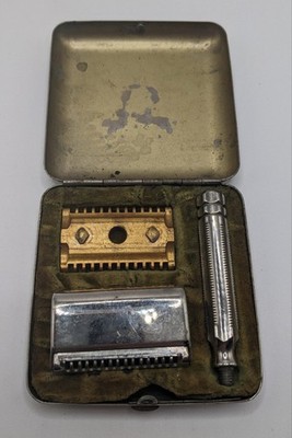 Gillette Antique Ever Ready Safety Razor Kit Set In Case With Blades Shaving Kit