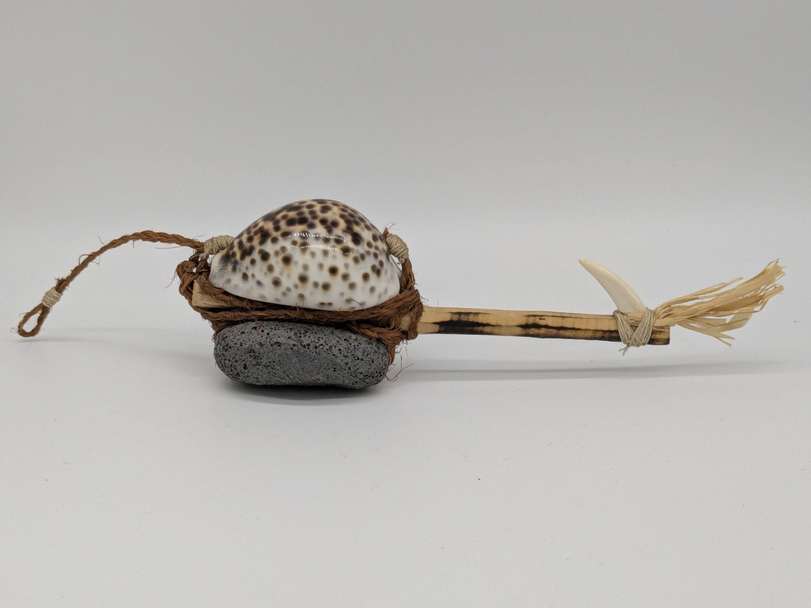 Rare Vintage Hawaiian Traditional Octopus Lure 14 1/4" Cowrie Fishing