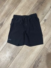 Under Armour Youth XL BLACK Athletic Shorts Zipper Pockets Drawstring Loose Fit