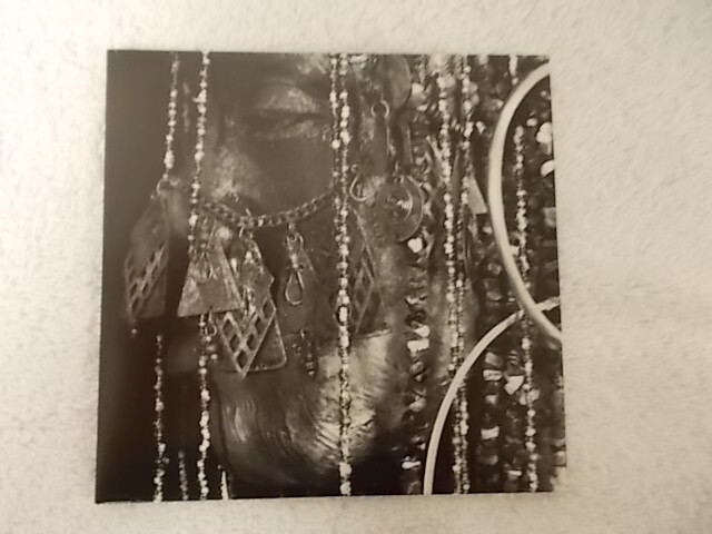 Picture 1 of 3