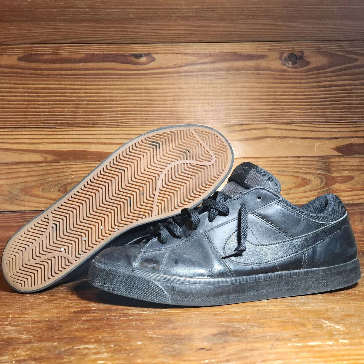 NIKE Match Supreme LTR Men Size 12 631656-020 Black Leather Low Top