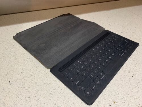 Genuine Apple iPad Pro 12.9 inch Smart Keyboard Gray Model A1636, All Gen 12.9” - Picture 3 of 12