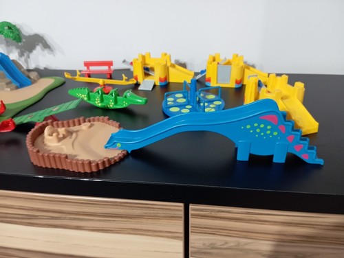 PLAYMOBIL LOTE PARQUE INFANTIL DE JUEGO NIÑOS NIÑO NIÑA NIÑAS FAMILIA CIUDAD - Imagen 5 de 5