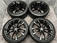 Cerchi 23" LAMBORGHINI URUS MY24 taigete forgiati neri pneumatici pirelli originali