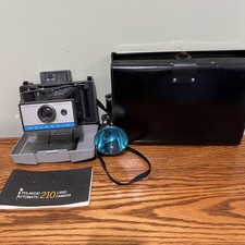 Polaroid Automatic 210 Land Camera with Case Vintage Untested