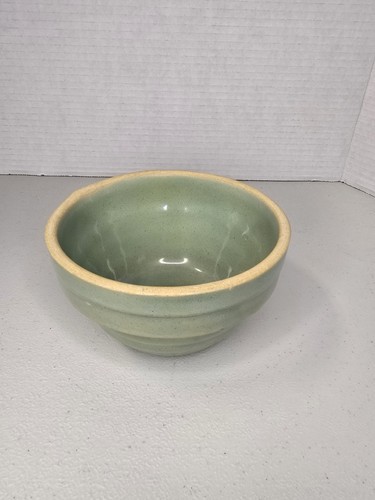 Rare Small McCoy Green Bowl USA 5 in wide Ribbed Mixing Bowl 2⅞ in high