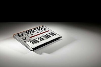 KORG monologue SV Monophonic Analogue Synthesizer Silver