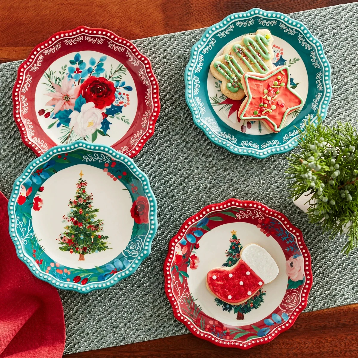 The pioneer top woman plates