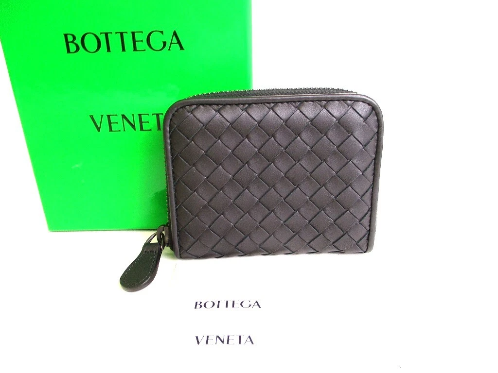 Auth BOTTEGA VENETA Intrecciato Black Leather Round Zip Coin Purse 9351