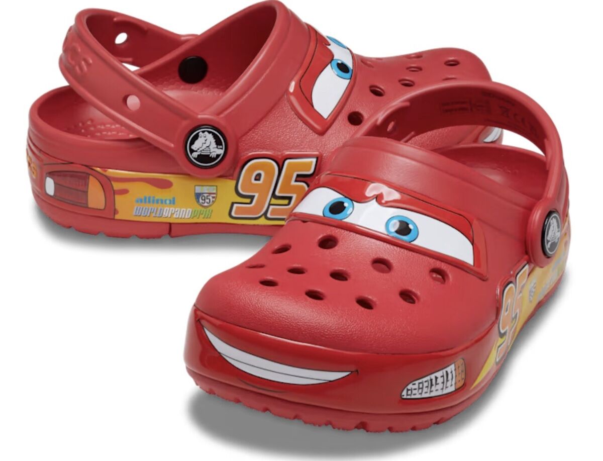 Has anyone tried repairing lights on lightning McQueen crocs? : r