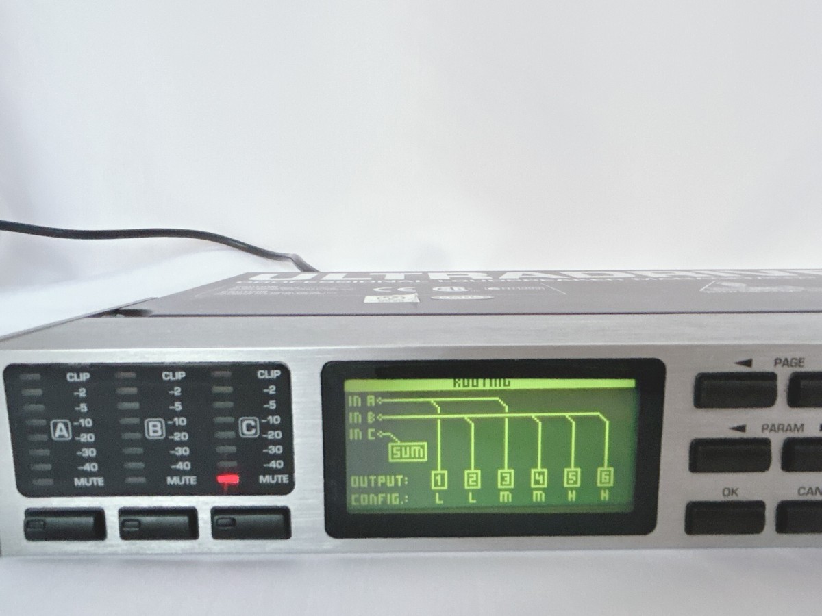 s-l1200.jpg s-l1200.jpg