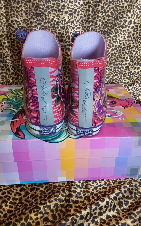 Ed Hardy, резиновый шнурует вверх дождя ботинки / Hi верхний sz.6 черепа, отличном состоянии - Изображение 4 из 4