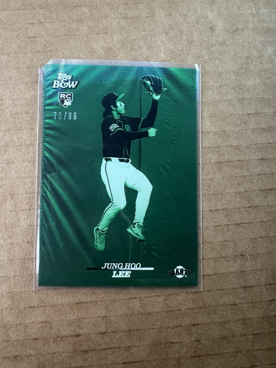 Jung Hoo Lee 2024 Topps Black and White Green /99 Giants Rookie 