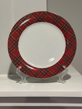 VTG PACIFIC RIM Red Plaid 10 5/8” Porcelain Dinner Plates China