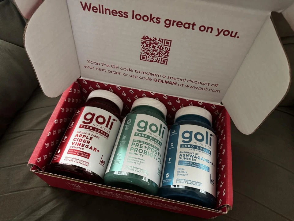 Goli Zero Sugar 3-in-1 Probiotic Apple Cider Vinegar Vitamin B12 and Probiotics - Image 2 of 4