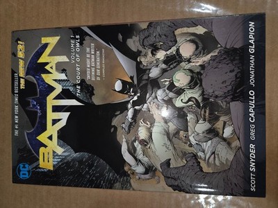Batman Volume 1 The Court of Owls TPB DC Comics New 52