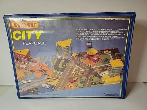 Vintage 1980 City Vinyle Playcase Carry Case With Paper Inserts!