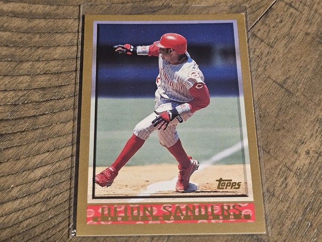 1998 Topps #10 Deion Sanders Nmmt