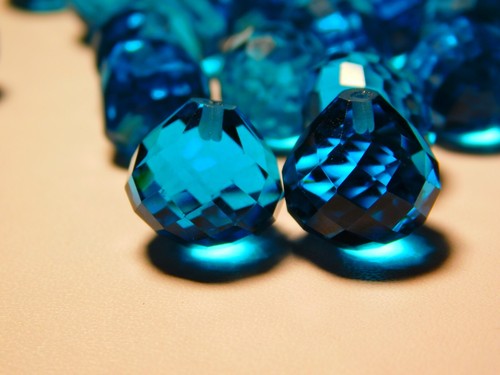 4 Pcs Hydro Indicolite Tourmaline QTZ Top Half Drilled Briolette Onion Beads 12M - Picture 4 of 9