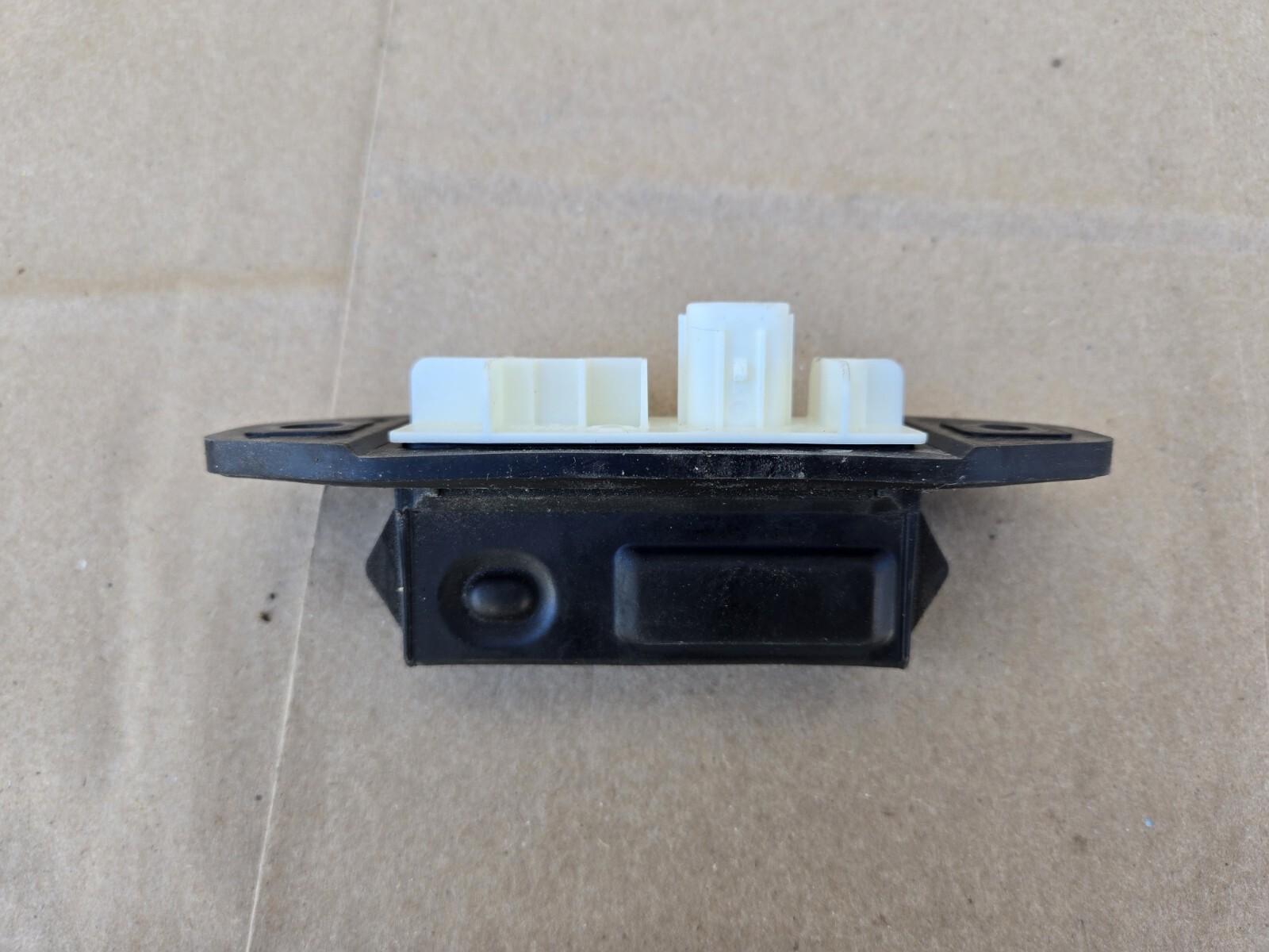 Trunk Hatch Liftgate Switch Latch Release Switch | Ubuy