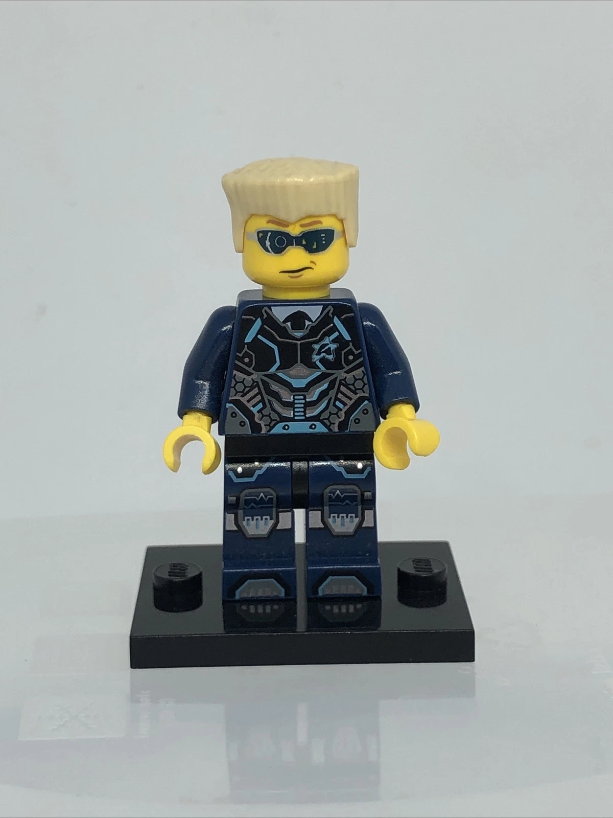 Picture 1 of 2