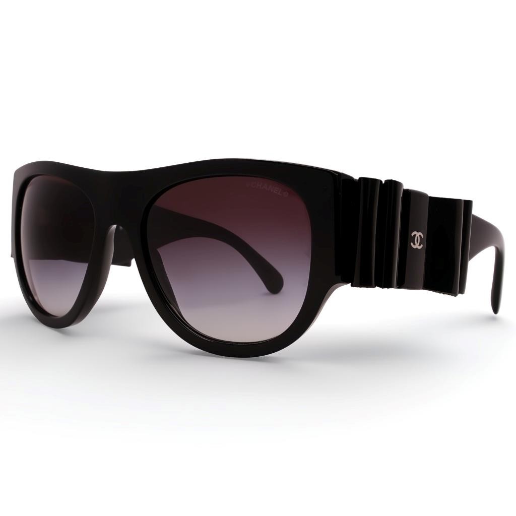 Chanel black ribbon sunglasses New with case Chanel Bow Accent Oval Sunglasses – Noir Édition – LUXE  main image 4