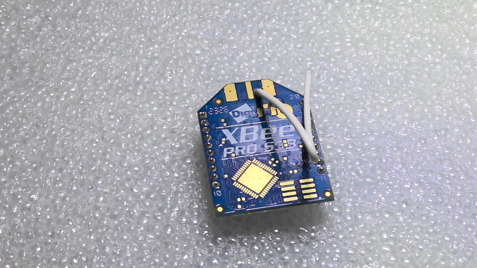 1Pcs XBP9B-DMWT-002 Sub-GHz Modules XBeePRO900HP,200Kbps, DIGI Wire Ant (CO3F2)