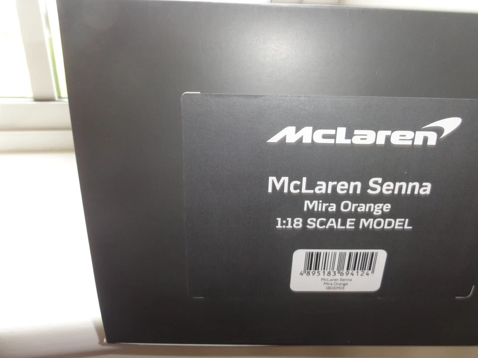 F1 MINICHAMPS TSM AYRTON SENNA MCLAREN MIRA ORANGE - 1/18 . - Image 2 of 4
