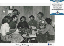 THELMA MOTHERSHED-WAIR 1957 LITTLE ROCK NINE SIGNED 8x10 PHOTO C BECKETT COA BAS