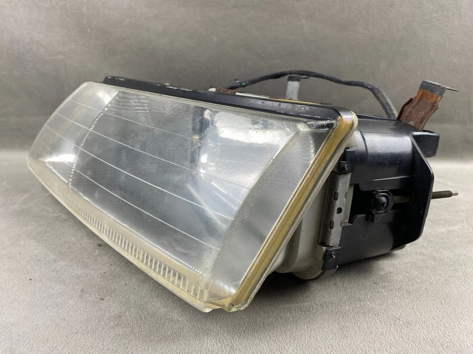 Левая фара водителя для Lincoln Continental 1995-1997 годов выпуска F50B-13006 от оригинального производителя 820 - Изображение 3 из 4