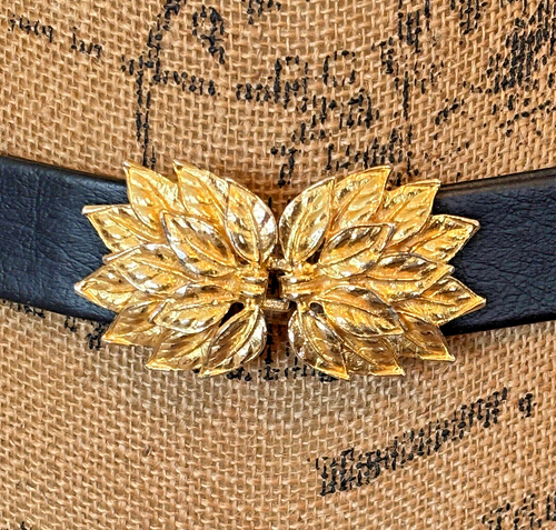 Cintura in pelle con fibbia foglia Mimi Di N tono oro dichiarazione principessa Niscemi vintage 1976 - Foto 4 di 9