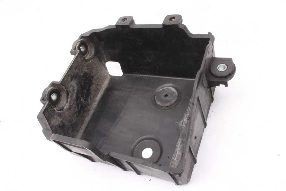 Yamaha XJ 550 4V8 84-84 Fuse Box Cap - Image 3 of 3